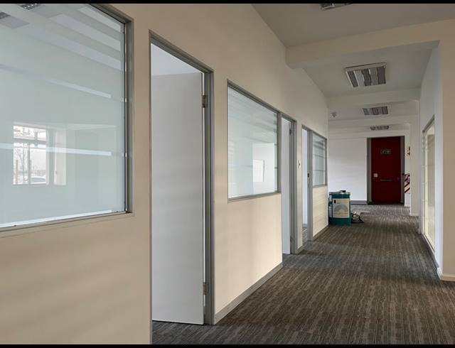 BUSINESS PROPERTY TO RENT IN RETREAT